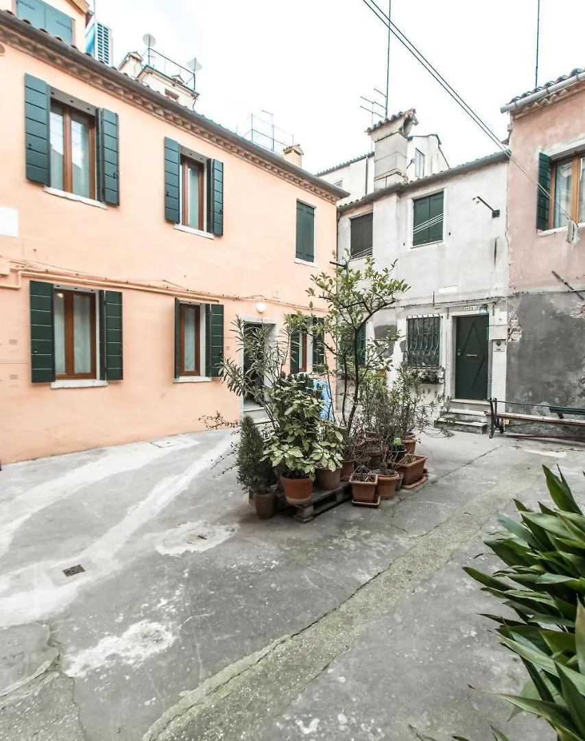 Venetian Superior Apartment R&R