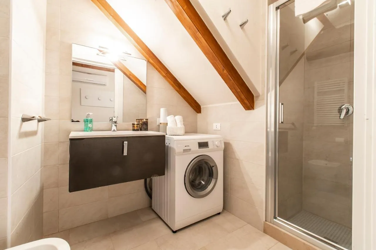Venetian Superior Apartment R&R Venice